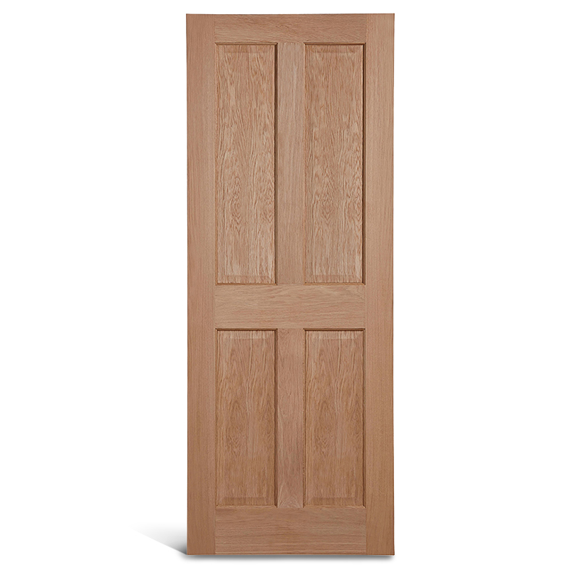 Porte 4 panneaux en chêne